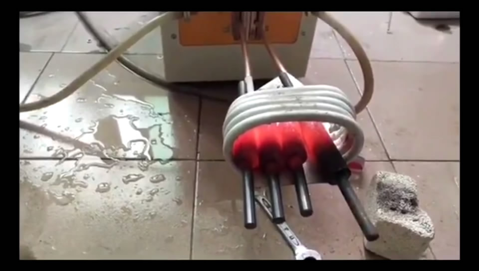 ���l�ӟ�C��䓰��ӟ����˻�ҕ�l