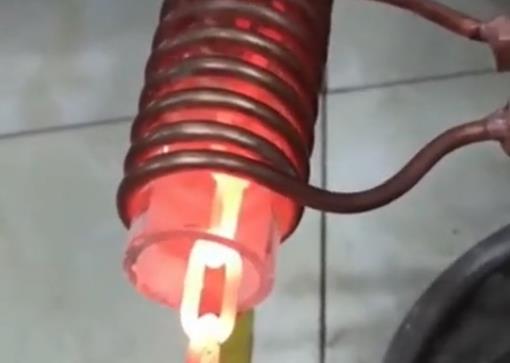 ���l���C���F�朗l�ӟ���ػ�