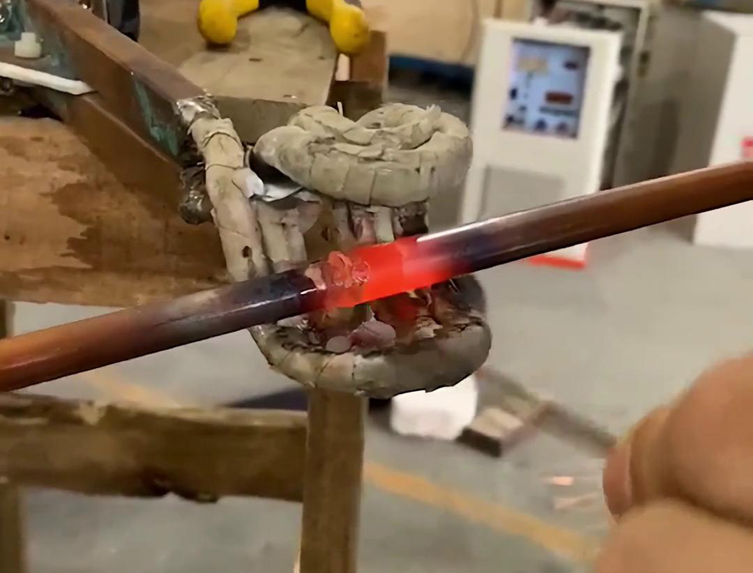 手持式高頻焊機，橫豎焊接銅管，方便操作