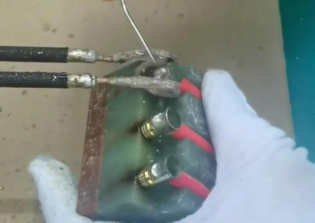 采用超高頻釬焊電線與銅端子的釬焊，這樣有效保障了其品質，杜絕了虛焊假焊等因素
