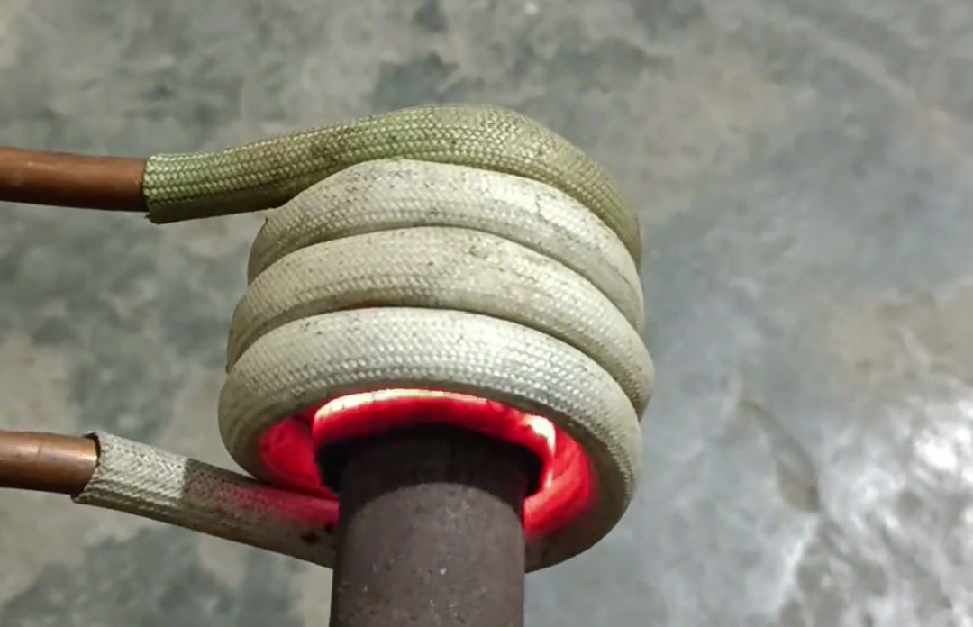 傳統(tǒng)火焰加熱OUT了！感應(yīng)加熱更安全高效！